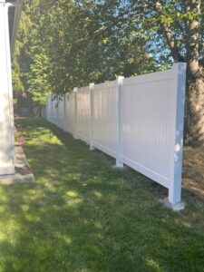 vinyl fence