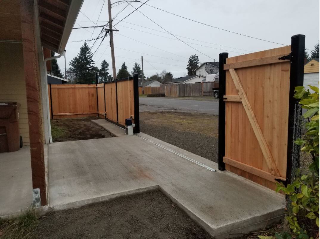 Automated driveway gate system