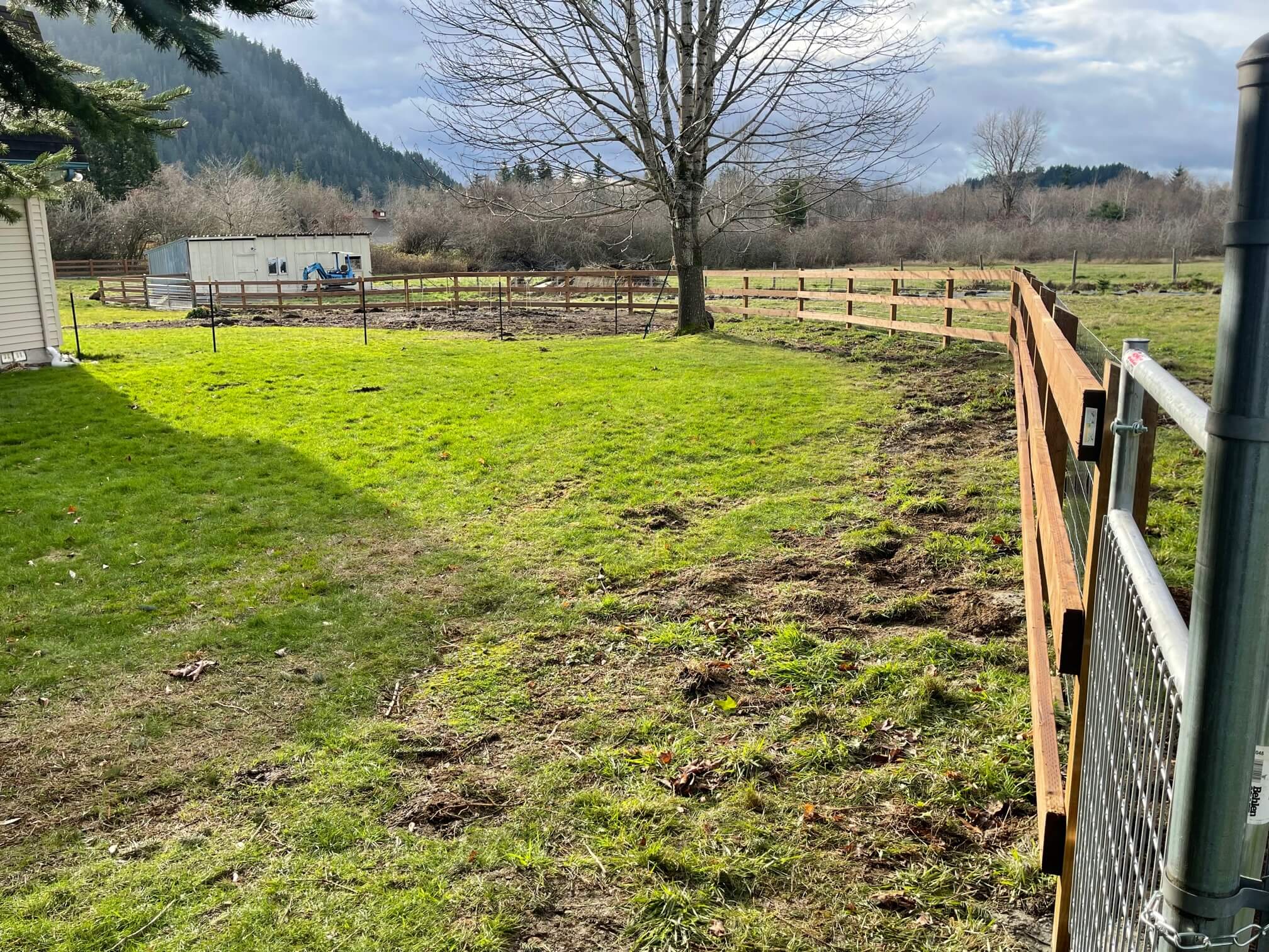 Ranch fencing and hog fencing
