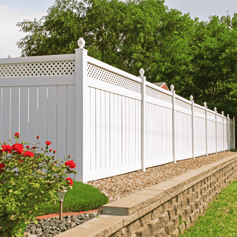 Custom Fence Designs Tailored for Lakewood Properties