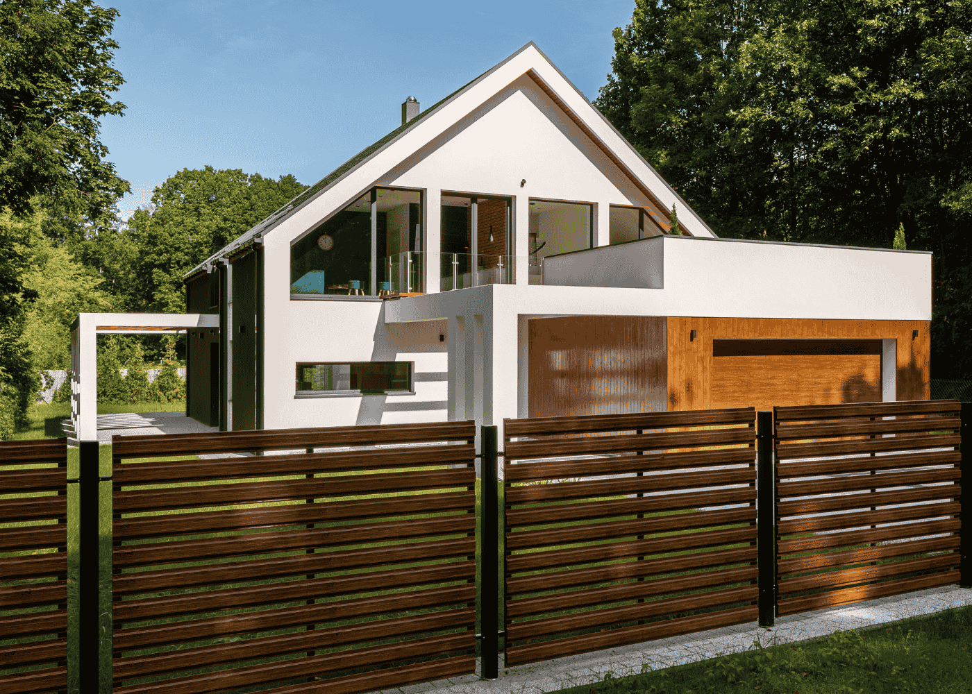 Expert Residential and Commercial Lakewood Fence Company