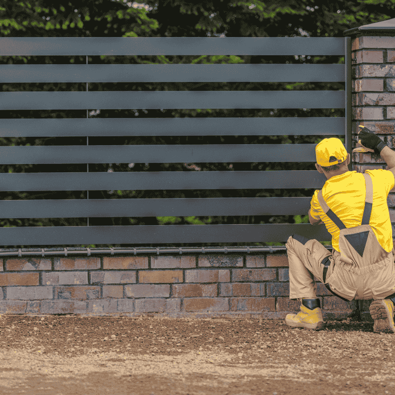 Durable Fencing Solutions for Residential and Commercial Properties in Orting