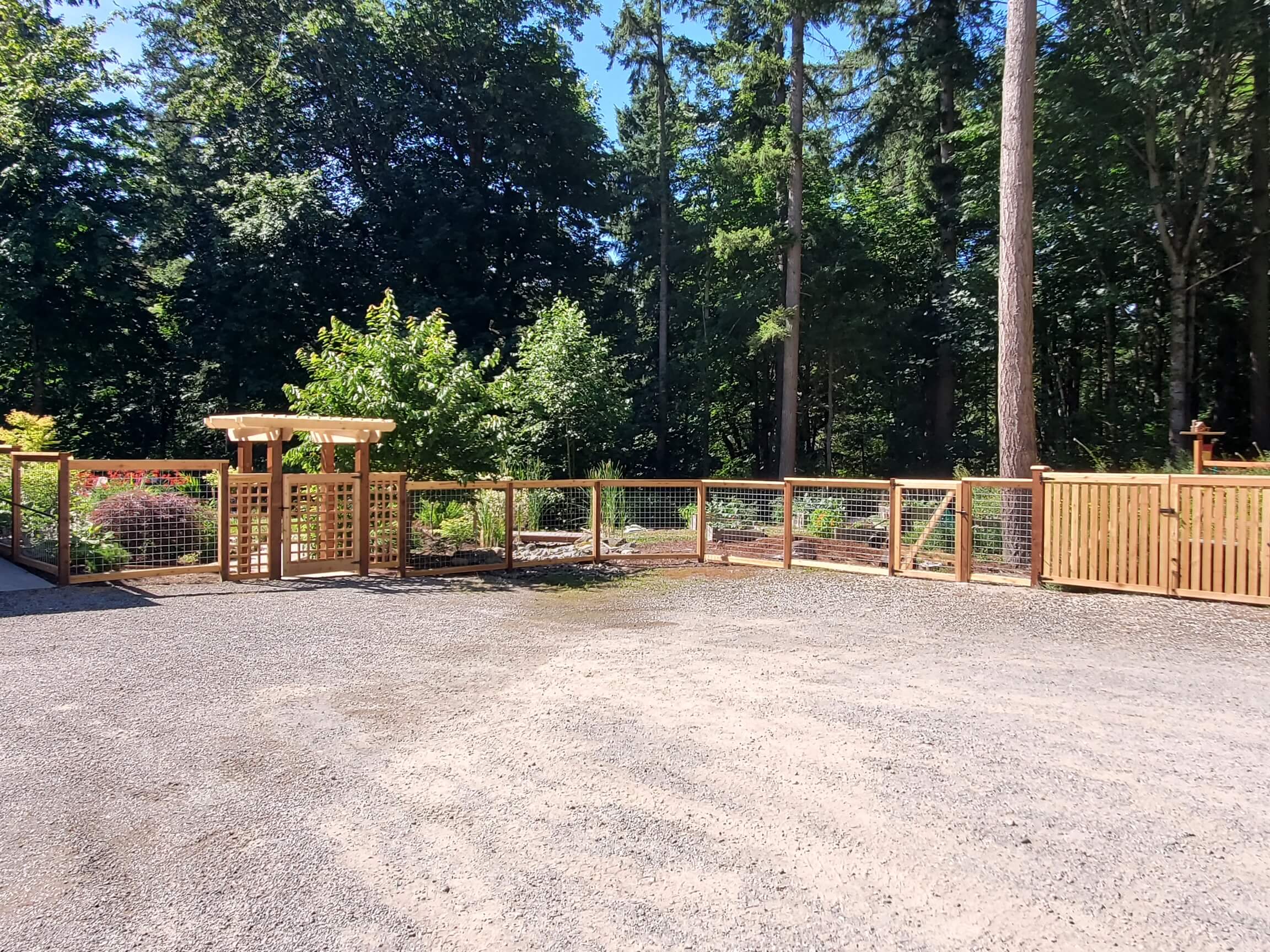Ranch fencing and hog fencing