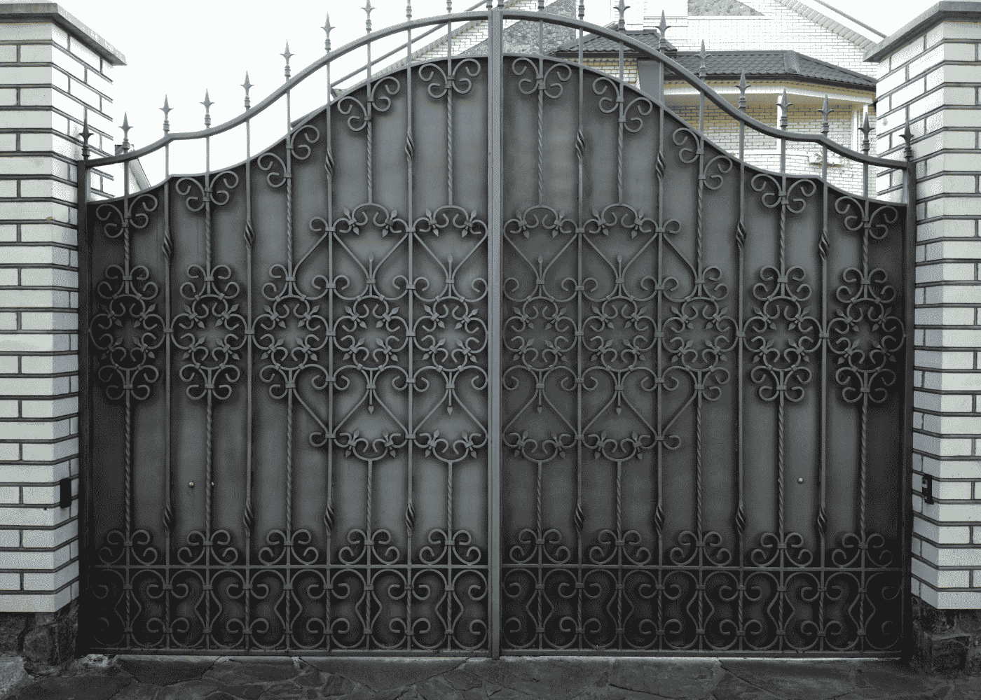 Driveway Gates And Entry Gates In Lakewood